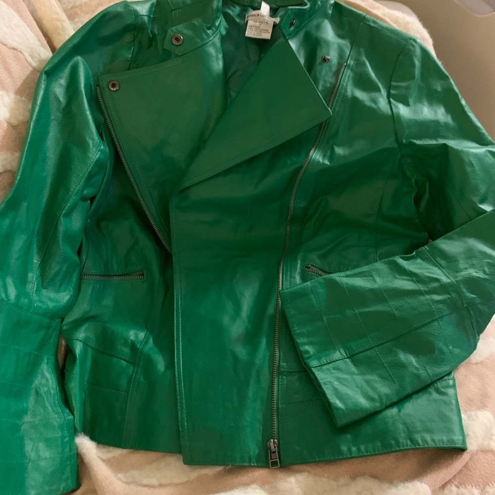 Sexy Emerald Green, Jessica London. Women’s Size 12. 100% Leather Jacket.